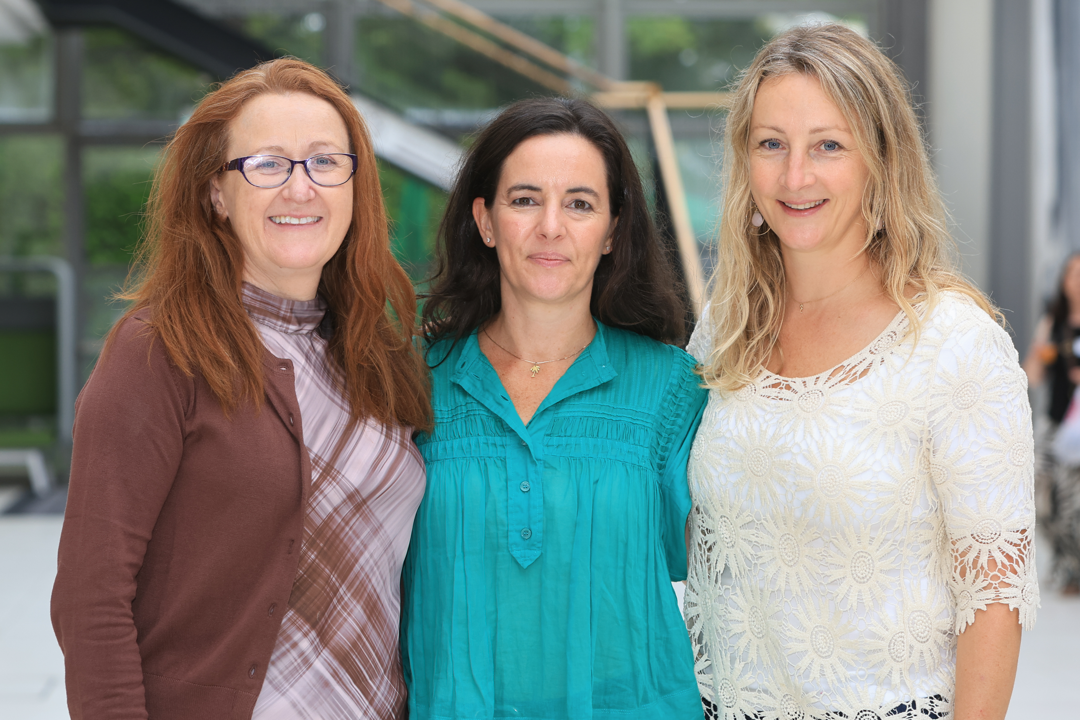 Emer Lyons, Deirdre Casey and Sarah O'Neill. Photo Martina Regan.jpg (6.4 MB)