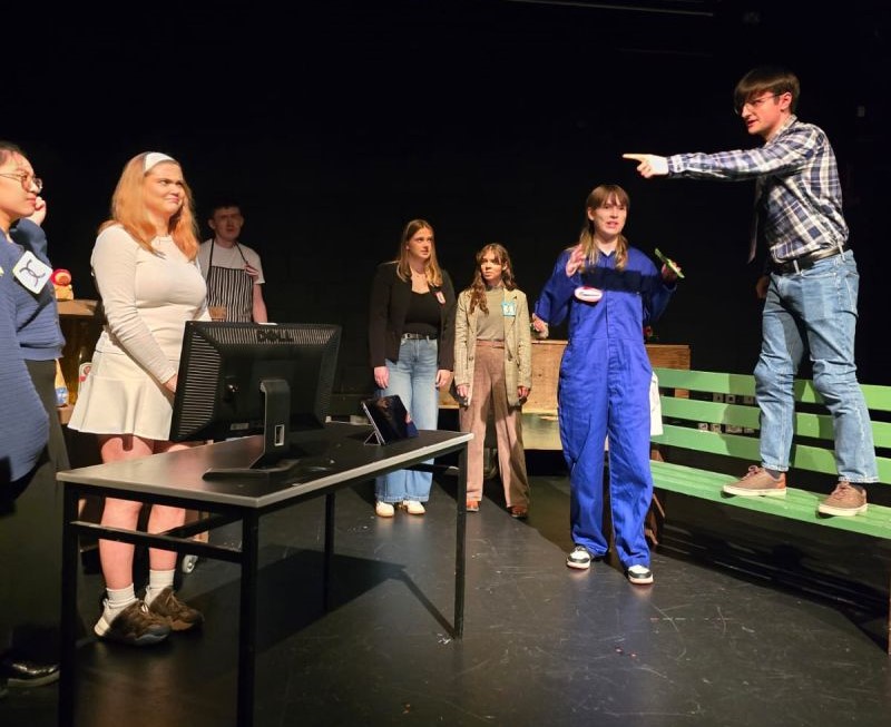 German Play 02.jpg cropped