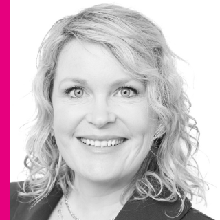 Stacey Scriver headshot