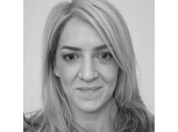 Dr Jillian Coll