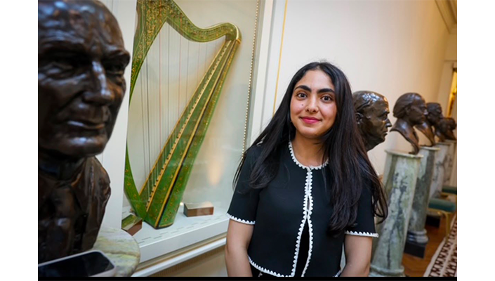 BCL Law and Human Rights Student Tala Albanna Visits Áras an Uachtaráin with Gaza Student Delegation