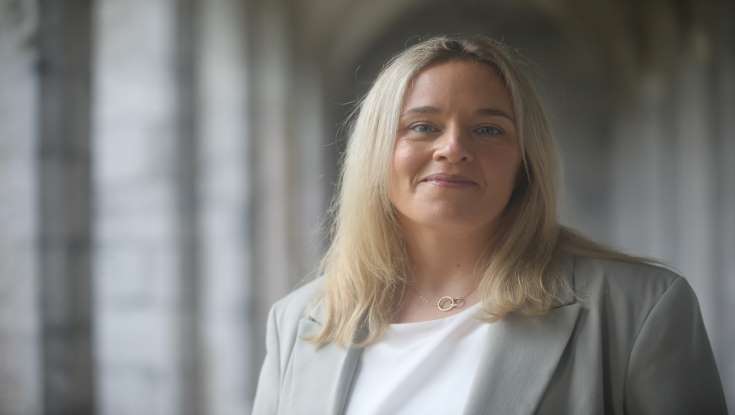Caroline N&iacute; Fhlatharta, Irish Language Officer