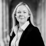 Ms Nicola McLoughlin